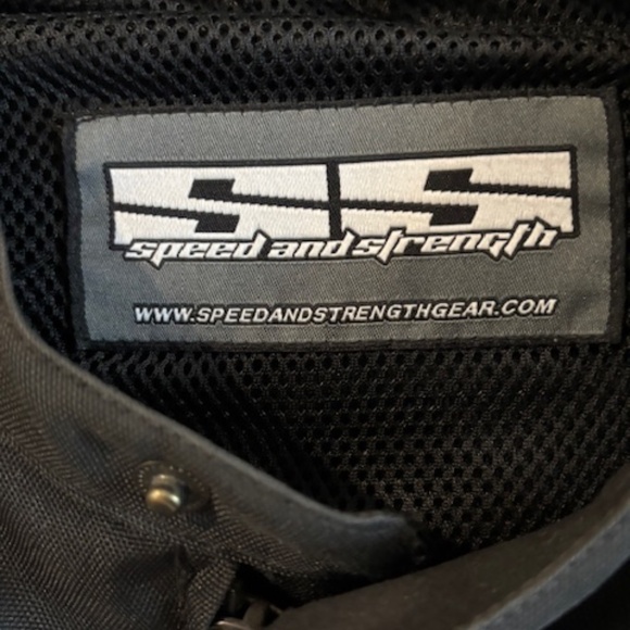 Speed & Strength Large Motorcycle Gear Jacket- Excellent quality & Condition - Picture 4 of 5